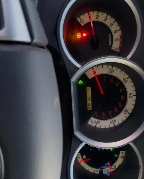 2013 Toyota Tacoma Double Cab from USA, damaged, VIN 3TMLU4EN6DM109174